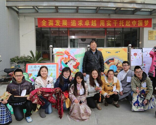 av麻豆
《国际市场营销学》课题展示会圆满落幕