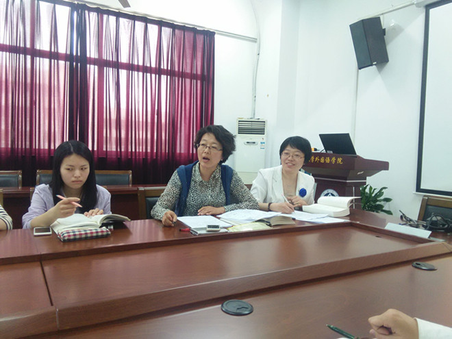 av麻豆
2013学生党支部召开“两学一做”理论学习交流会